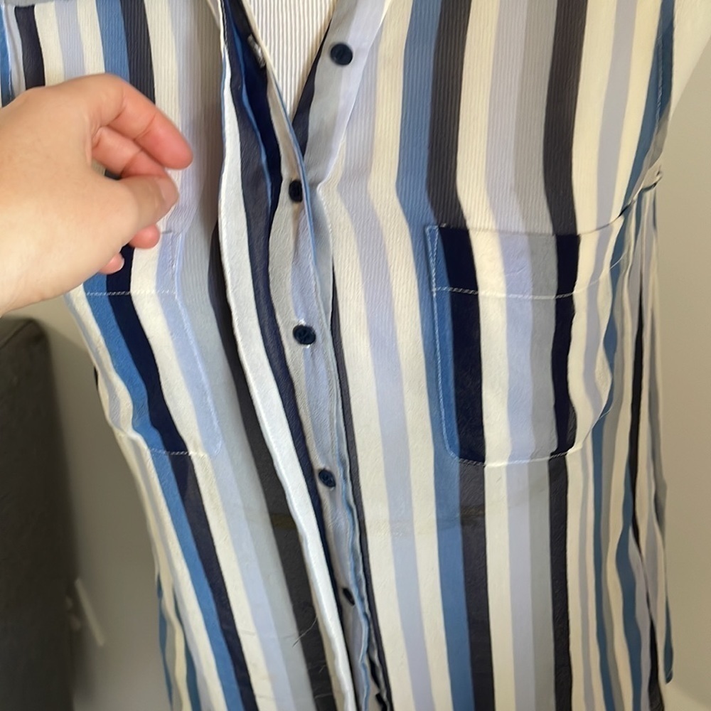 Joie striped blue 100% silk button up summer tank - Picture 2 of 7